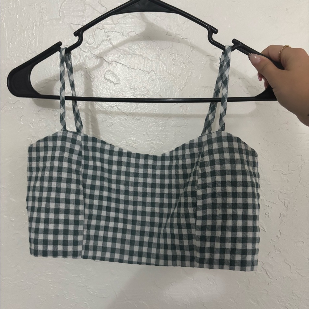 Brandy Melville Black and White Fitted Crop Tank Top